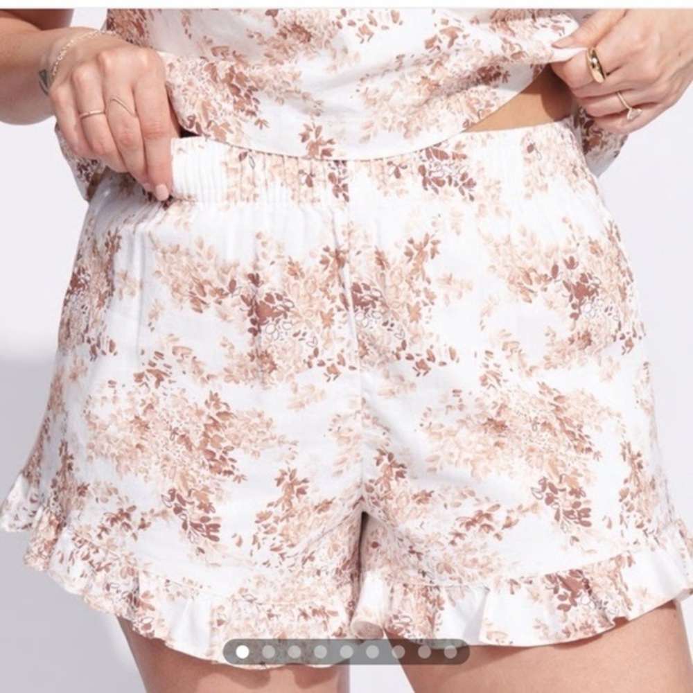Abercrombie & Fitch X Tia Booth Floral Ruffle Hem Shorts
